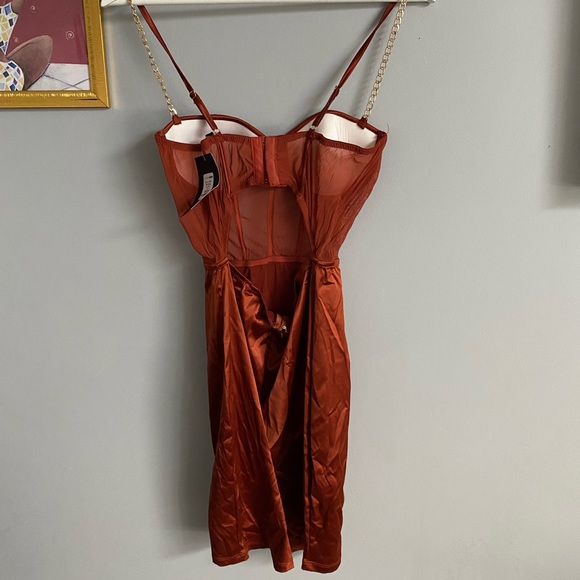 Fashion Nova - Satin Mini Dress - Picture 4 of 5